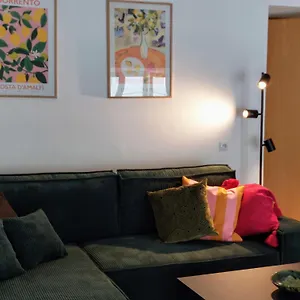  Homestay Apple